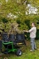 <b>Etesia MRM Monikäyttökärry</b><br>Etesia MRM monikäyttökärryn laidat voi nostaa ylös jolloin tilavuus kasvaa kätevästi.